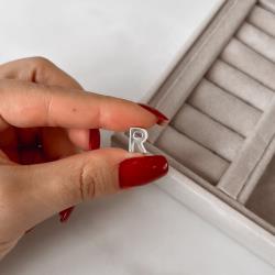 Berloque separador letra R 10mm