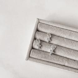 Pingente cruz cravejada 7mm