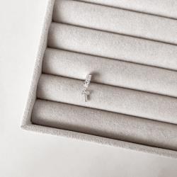 Berloque pingente letra T cravejada 6mm elo corações