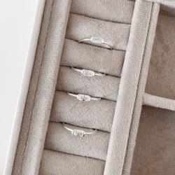 Anel zircônia retangular