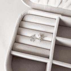 Brinco cobra detalhe zircônia 12mm