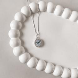 Colar pingente zircônia oval azul claro com cravejado 15mm 45cm