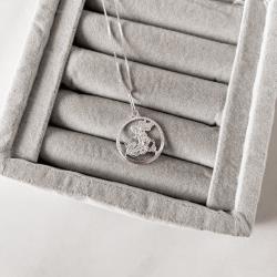 Colar pingente medalha vazada São Jorge 23mm 45cm