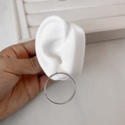 Brinco circulo vazado 35mm fio redondo