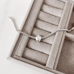 Berloque separador coração com coroa e zircônias 9mm