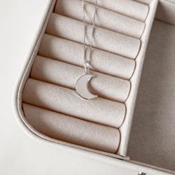 Colar pingente lua 12mm 45cm