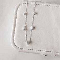 Colar entremeios zircônias quadrada, retangular e coração 40+5cm