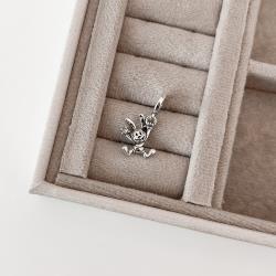 Berloque pingente Oswald detalhe zircônia 15mm envelhecido