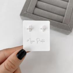 Brinco trevo com cravejado 9mm