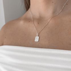 Colar pingente placa letra G 12mm 45cm