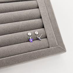 Brinco infantil cacho de uva resina 8mm tarraxa baby