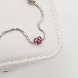 Berloque separador coração cravejado rosa 10mm