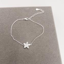 Pulseira entremeio flor detalhe cravejado 11mm