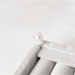 Berloque separador regador flor resina 11mm