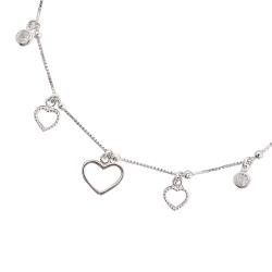 Pulseira entremeio bolas com pingentes corações vazados e zircônias
