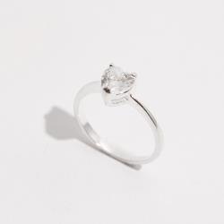 Anel zircônia coração