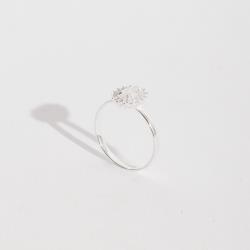 Anel zircônia oval cristal com cravejado