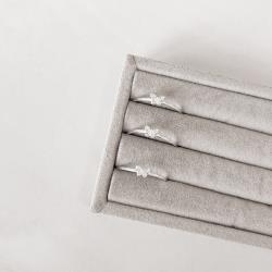 Anel borboleta cravejada 5mm