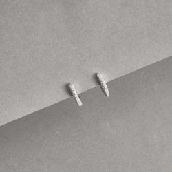 Argola click gota 13mm triplo cravejado