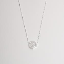 Colar entremeio medalha cravejada trabalhada 12mm corrente cadeado 40+5cm