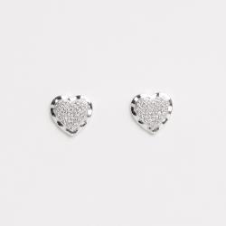Brinco coração cravejado borda ondulada 13mm
