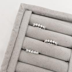 Anel aliança mini folhas